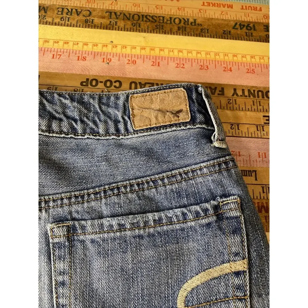 American Eagle Shorts Size 2 Jean cutoff hi-rise Festival denim Crochet Lace - Picture 9 of 13